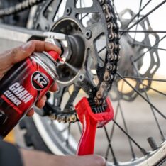 W612 - K2 Chain cleaning brush - Βούρτσα καθαρισμού αλυσίδας